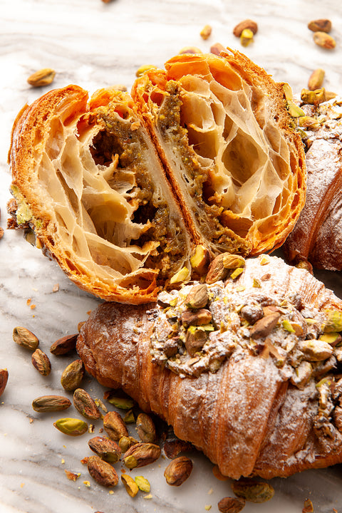 Pistachio Croissant - FROZEN - Pack of 6 pcs