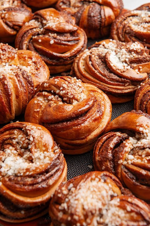 Cinnamon Roll – FROZEN - Pack of 6 pcs - 140grs - Limited Autumn Edition